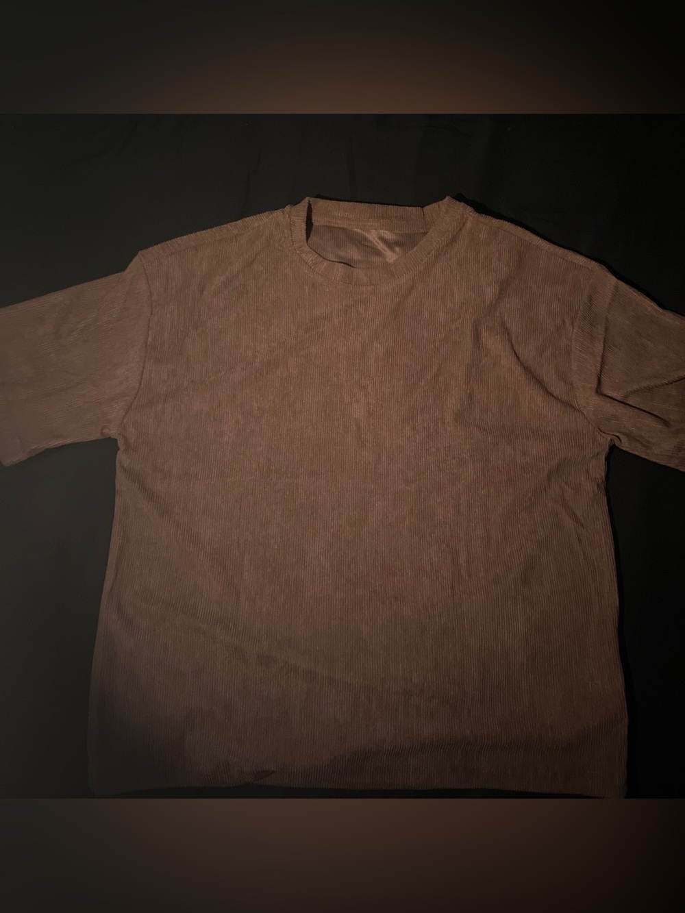 Men's Textured Short-Sleeve Crewneck Shirt in Brown